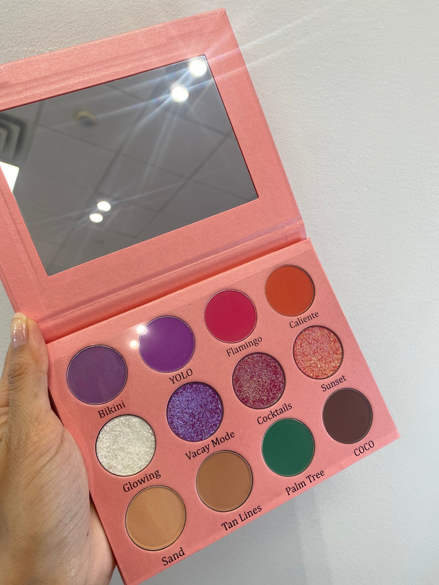 Summer Vibes Eyeshadow Palette